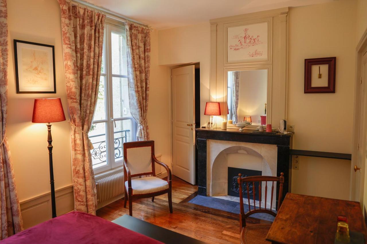 Le Gite Du Bas Manoir Bretteville-sur-Odon Eksteriør billede